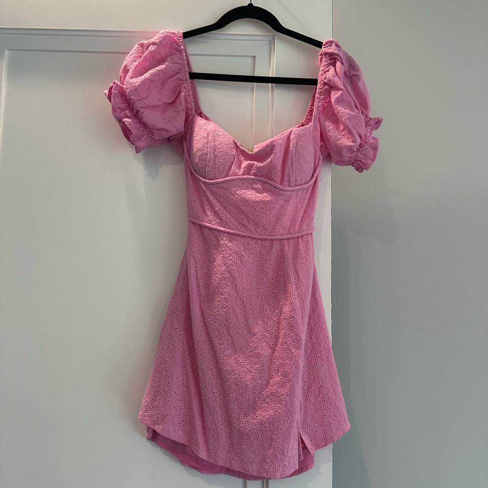 Elegant Pink Puff Sleeve Dress